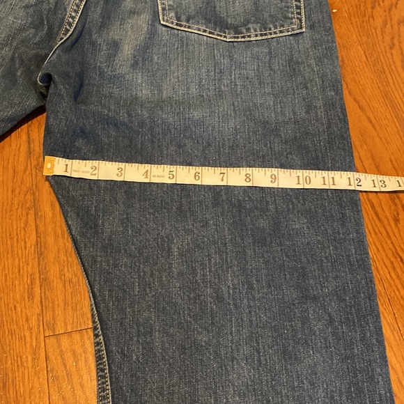 Short legs
Ralph Lauren Polo Jeans - Picture 4 of 8